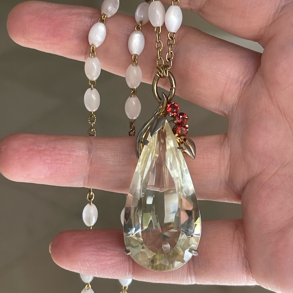 Huge lemon crystal genuine garnet gold tone pendant white opalescent chain